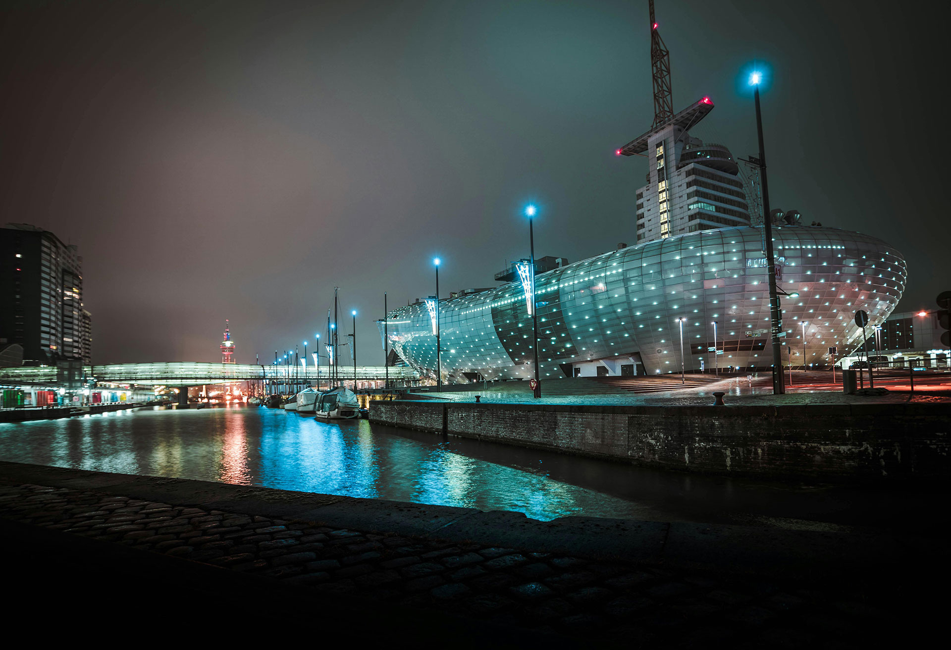 12 Benefits and Advantages of LED Lights
